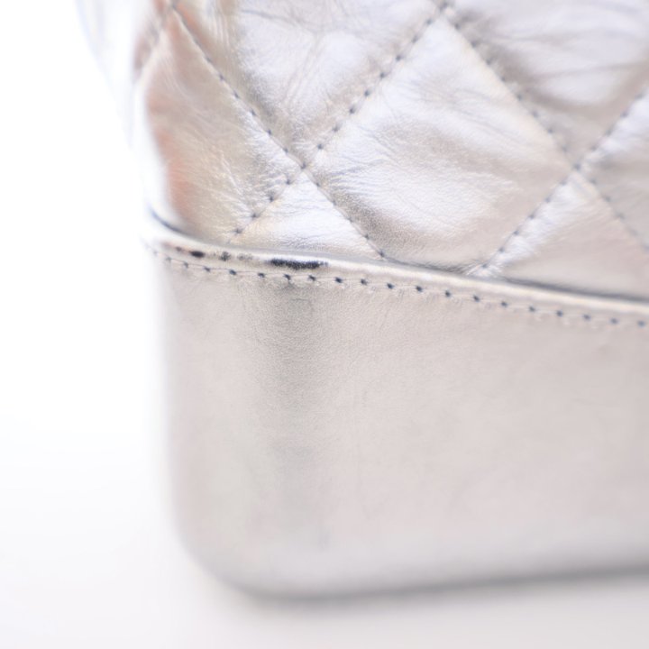 GABRIELLE CHANEL 2本セット Chanel Gabrielle Double Zip Clutch with Chain Quilted Aged