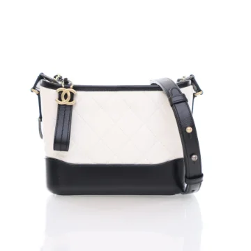 Chanel Gabrielle Hobo Medium White Calfskin