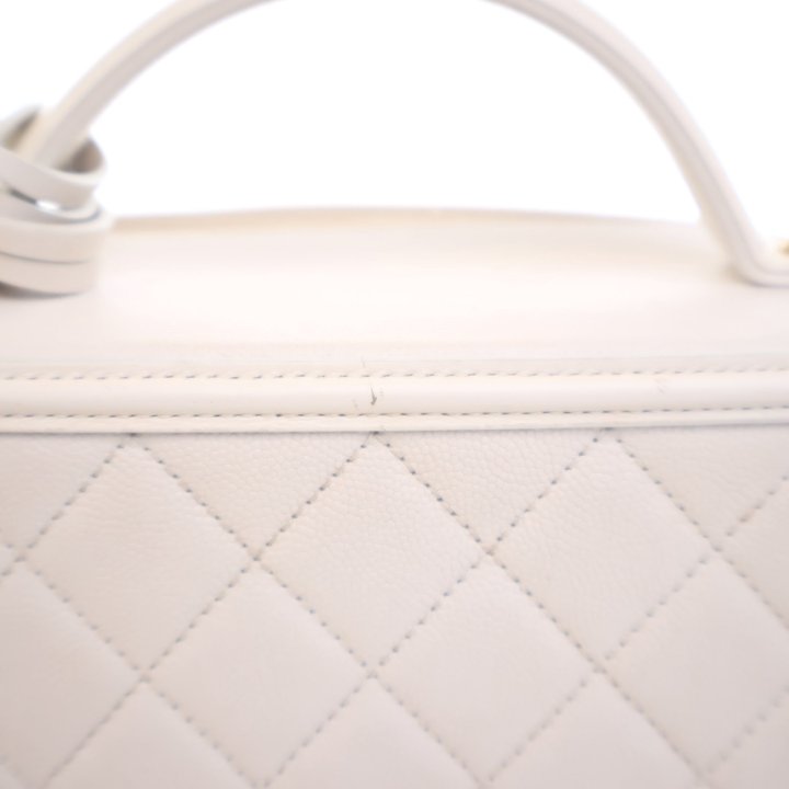 Chanel Medium White Caviar Filigree Vanity Case - Luxe Du Jour
