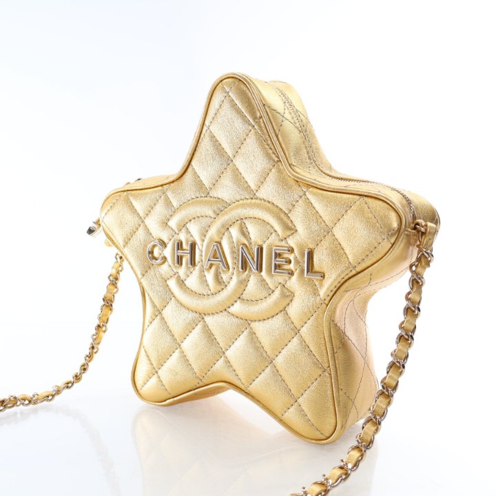 Chanel 24C Walk of Fame Star Bag Metallic Gold Lambskin Chanel 24C Walk of Fame Star Bag Metallic Gold Lambskin