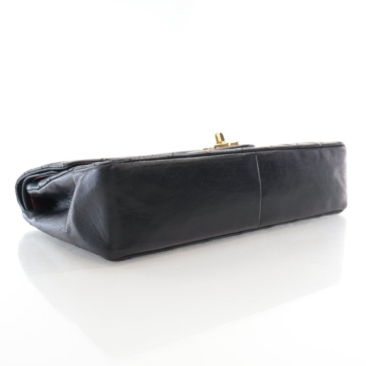 Chanel Classic Vintage Flap Black Lambskin Handbag - Luxe Du