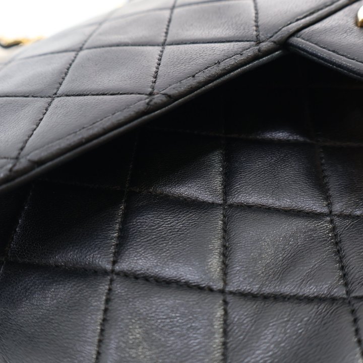 Chanel Classic Vintage Flap Black Lambskin Handbag - Luxe Du
