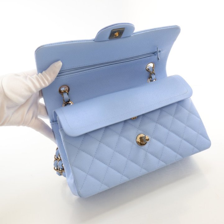 【ヴィンテージ】Rank:S☆Chanel Blue Series23 Coco Small Bag Chanel 23P Classic Flap Small Blue Caviar - Luxe Du Jour