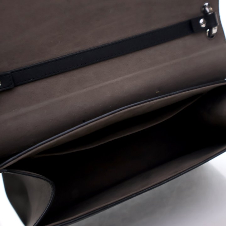 Fendi Kan I F Shoulder Bag - Luxe Du Jour