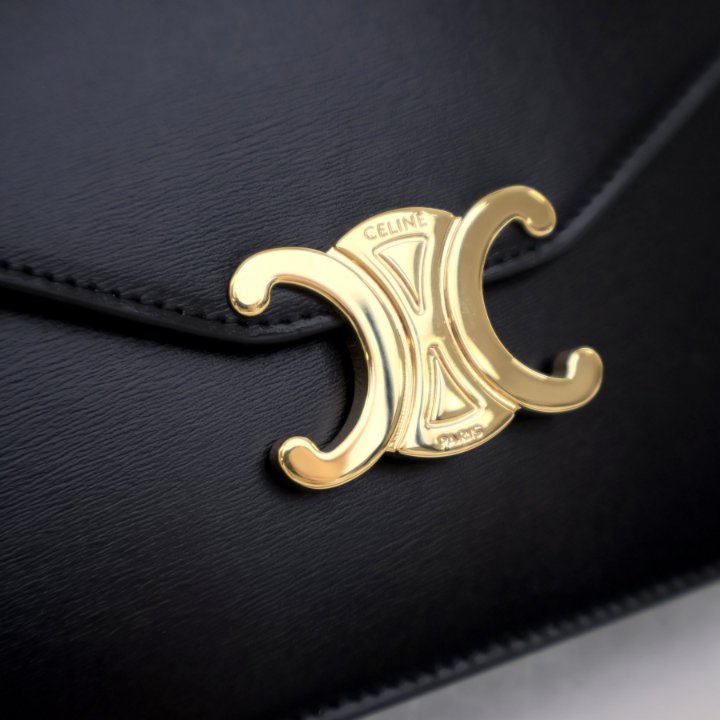 美しい♪◇マーゴ CHAIN WALLET◇CELINE CELINE】WALLET ON CHAIN MARGO ウォレット オン チェーン