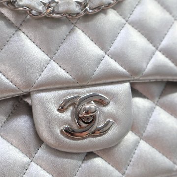 茶*様 Chanel Silver ヴィンテージバッグ CHANEL Matelasse CC Auth silver Leather chain shoulder bag