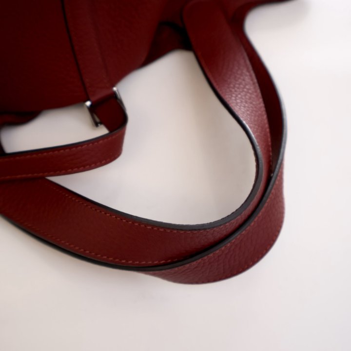 Hermes Picotin 22 Rouge Grenat Clemence - Luxe Du Jour