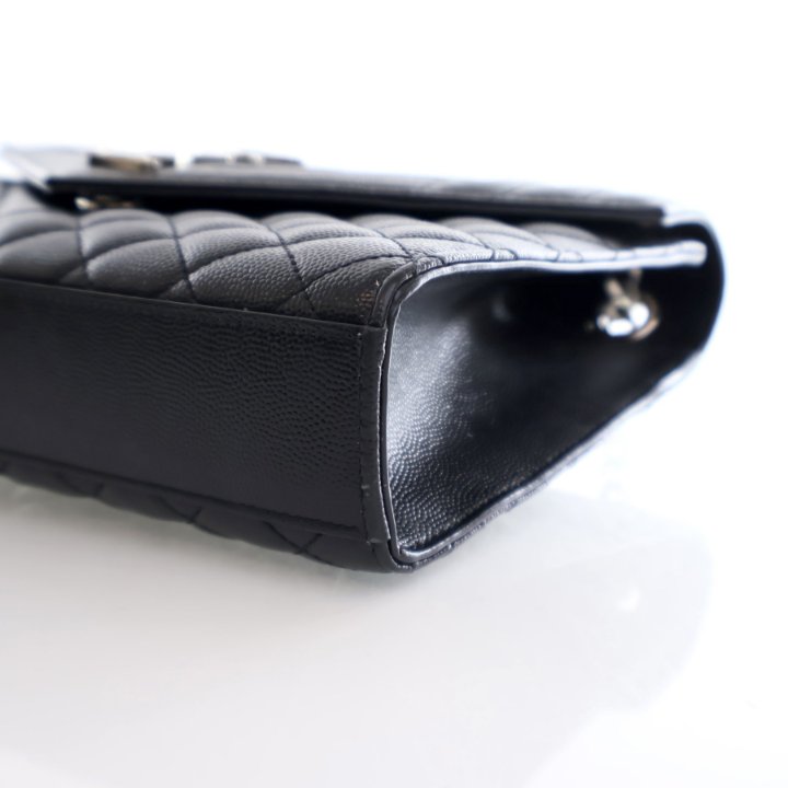 【関税&送料込】Saint Laurent Black Leather Medium Envelope Saint Laurent Medium Envelope Monogram Matelassé Leather