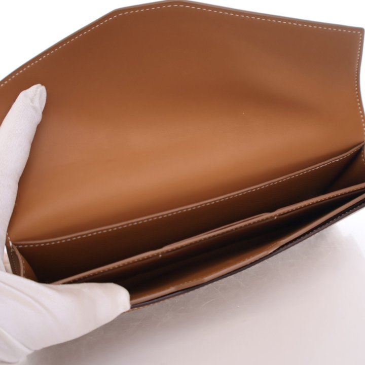 【カラーと形が◎】HERMES New H Passant Toutenmain 長財布 New H Passant Toutenmain wallet | Hermès USA