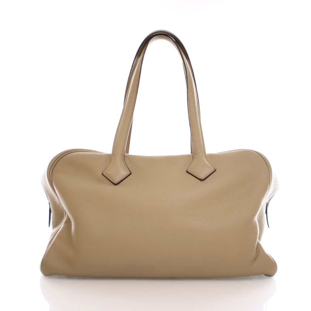 【HERMES】VICTORIA 35 BAG ヴィクトリア 35 バッグ Hermes Victoria 35 Trench Clemence - Luxe Bag Rental