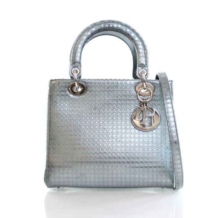 Dior Lady Dior Medium - Luxe Bag Rental