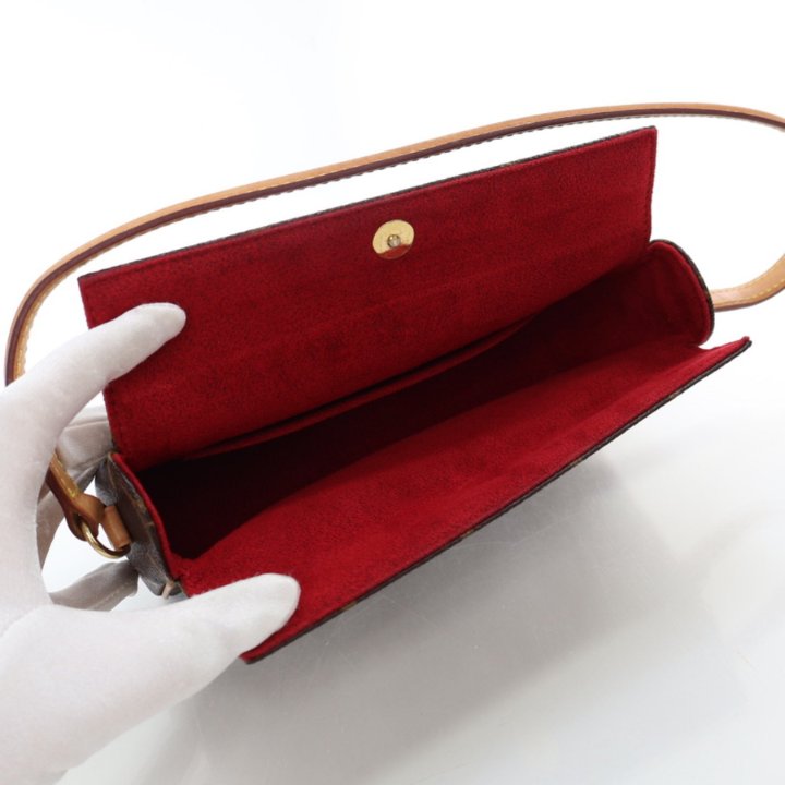 お洒落♪【Louis Vuitton】ミュージックプレイヤーミニバッグ ルイ・ヴィトン新作バッグ＆財布】注目は初代iPodモチーフ