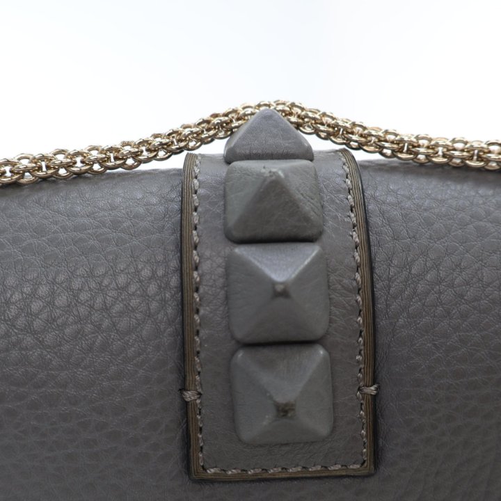 VALENTINO - Glam Lock Shoulder Bag レザー ショルダーバッグ Valentino Glam Lock Shoulder Bag - Luxe Du Jour