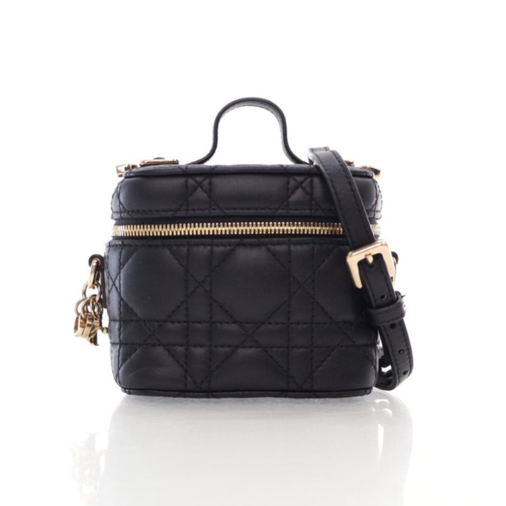 【Dior】ディオール★vanity case★バニティケース【ランク：A】 Dior Embroidered Cannage Diortravel Vanity Case - Luxe Du Jour