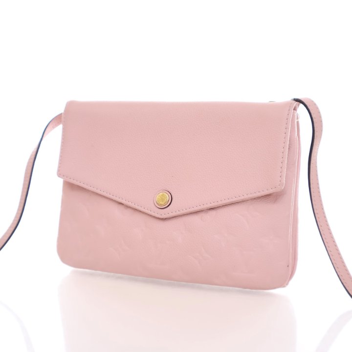LOUIS VUITTON ピンク 手袋 Louis Vuitton Pink Quilted Leather New Wave Chain MM Bag