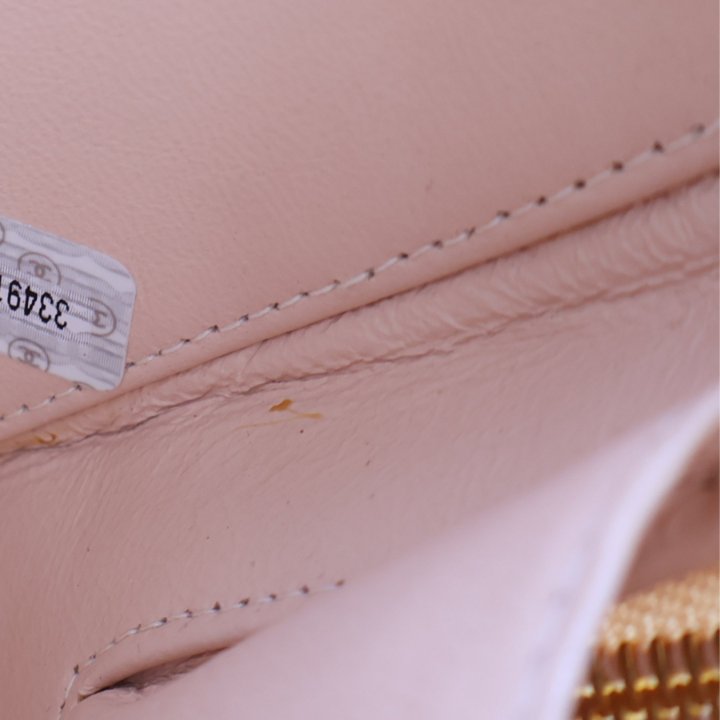 Chanel Vintage Vanity Heart Bag Beige Patent - Luxe Du Jour