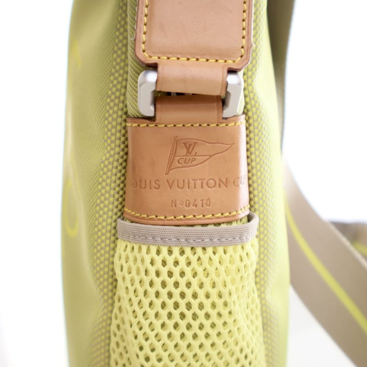 LOUIS VUITTON CUPバッグ　ポーチ Louis Vuitton Coffee Cup 2021 Fall Winter Collection