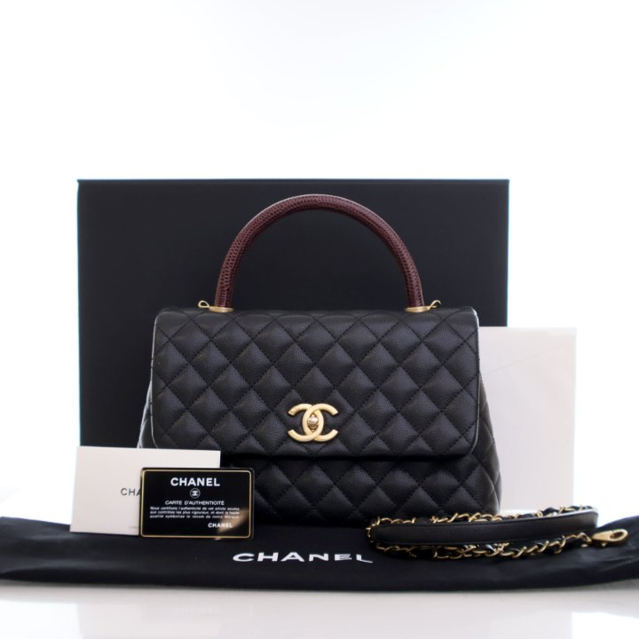 Chanel Coco Handle Medium Black Caviar Luxe Du Jour