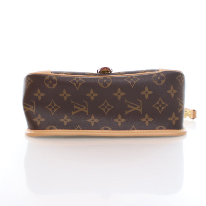 大人カジュアル☆【Loius Vuitton】Diane サッチェル Louis Vuitton Diane Leather Satchel Bag for Women for sale