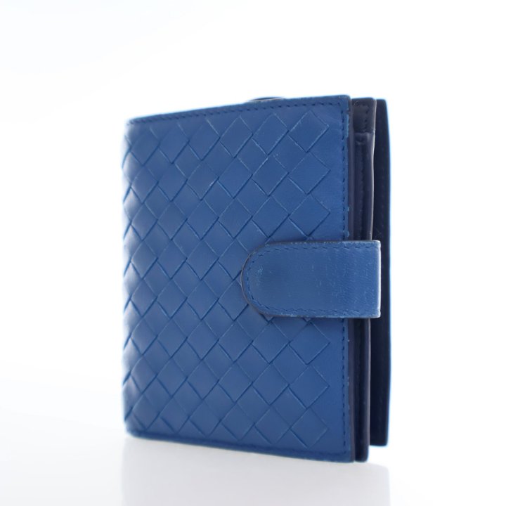 Bottega Veneta Intrecciato Nappa Compact Wallet - Luxe Du Jour