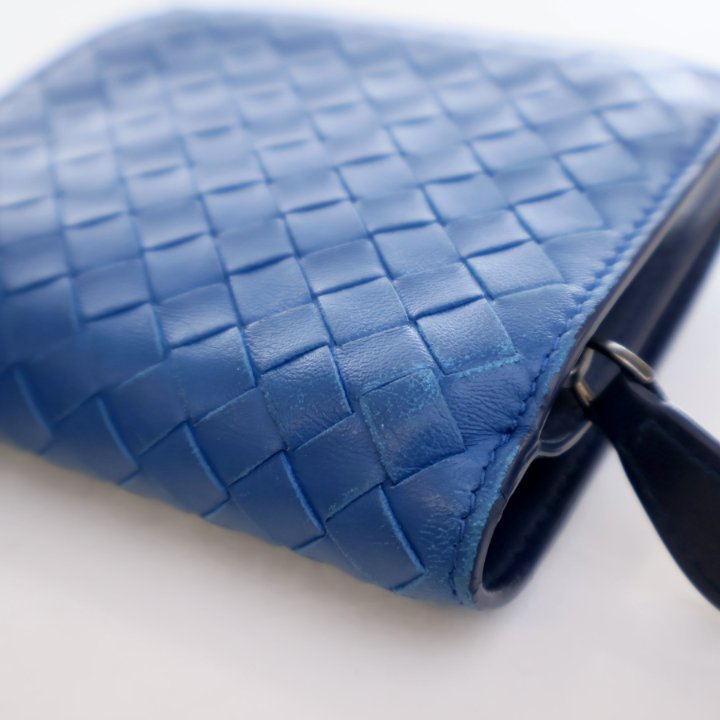 Bottega Veneta Intrecciato Nappa Compact Wallet - Luxe Du Jour