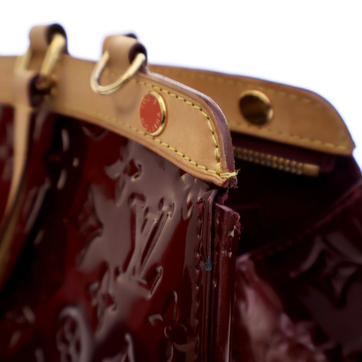 Louis Vuitton Monogram Vernis Brea MM - Luxe Du Jour
