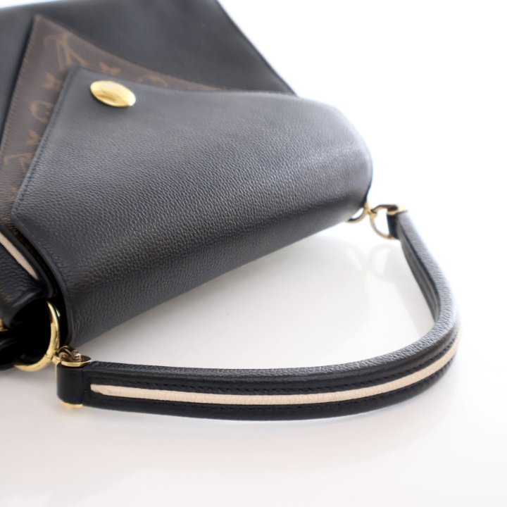 Louis Vuitton Double V Bag - Luxe Du Jour