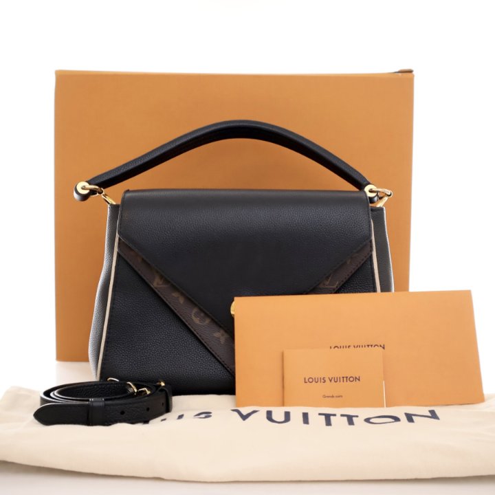 Valluat | DINEL BAG BLACK [正規品/関税込] Delvaux Black Bague Shoulder Bag ○ Labellov ○ Buy and Sell