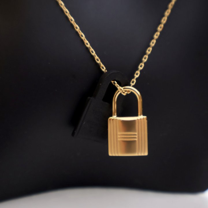 【HERMES】★Pendentif O'Kelly, grand modele ネックレス HERMES ネックレス O'Kelly GM オーケリー 078853CC(506881456