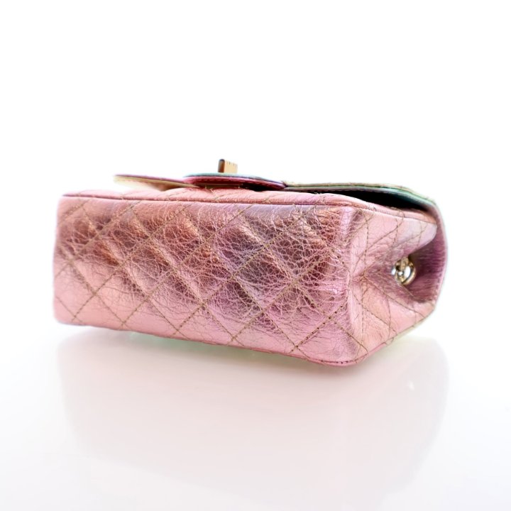 CHANELリボンピンク1m＆ブルー1m激レア Chanel Rainbow Calfskin Reissue 224 - Luxe Du Jour