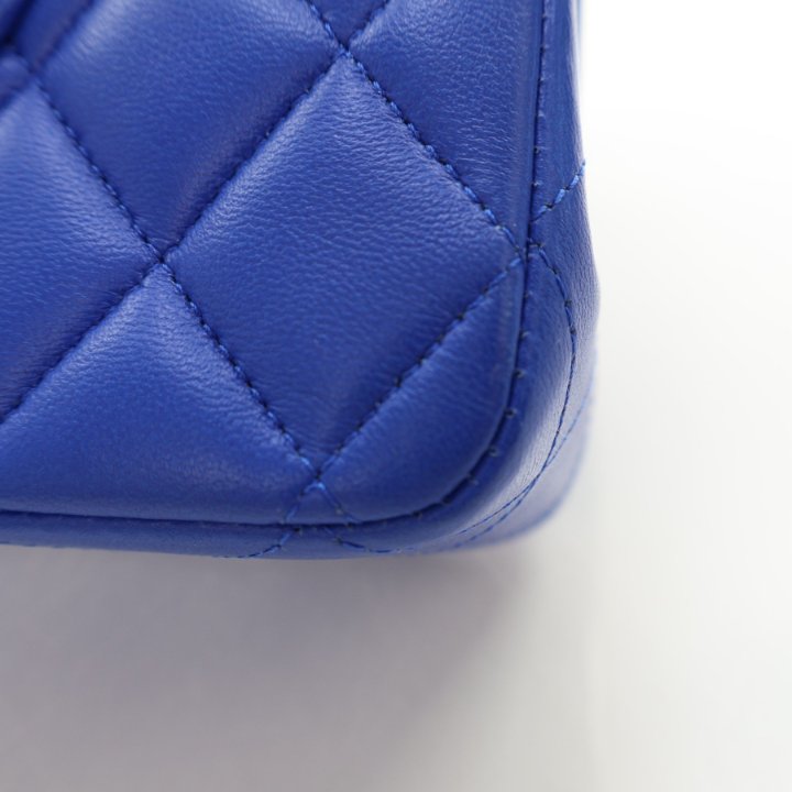 【ヴィンテージ】Rank:S☆Chanel Dark Blue Series26 Medium Bag Chanel Dark Blue Rainbow Quilted Lambskin Rectangular Mini