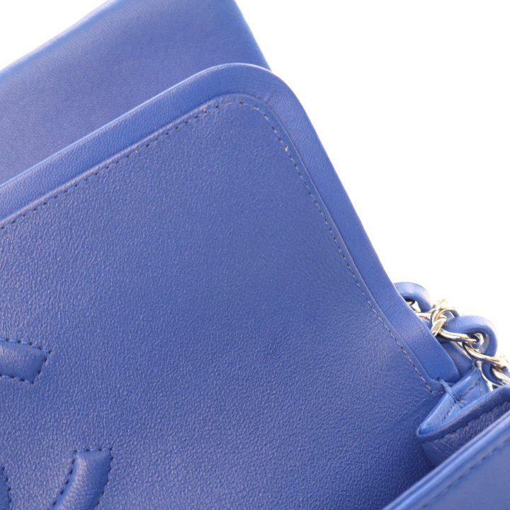 【ヴィンテージ】Rank:S☆Chanel Dark Blue Series26 Medium Bag Chanel Dark Blue Rainbow Quilted Lambskin Rectangular Mini