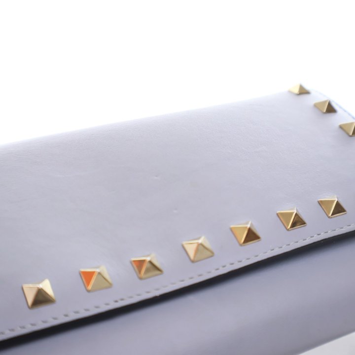 Valentino Rockstud Wallet On Chain (WOC) - Luxe Du Jour