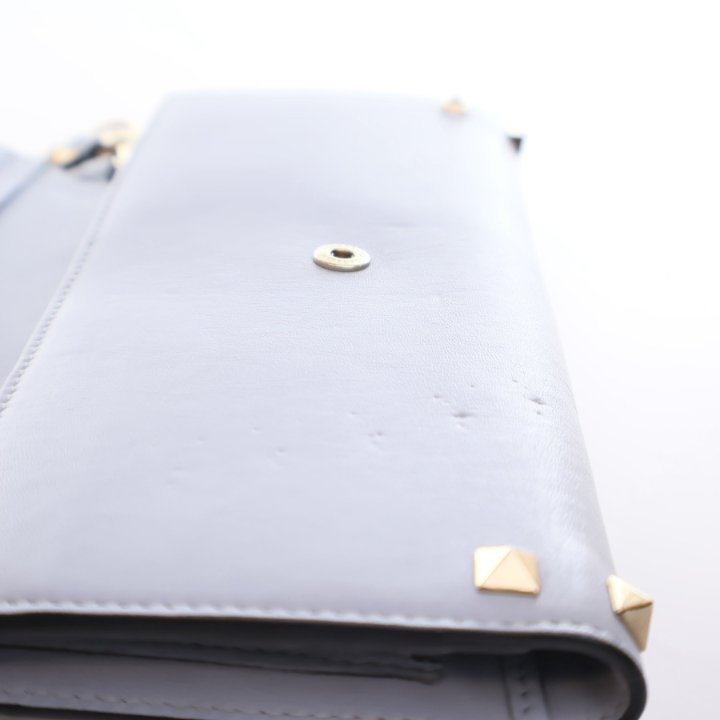 Valentino Rockstud Wallet On Chain (WOC) - Luxe Du Jour