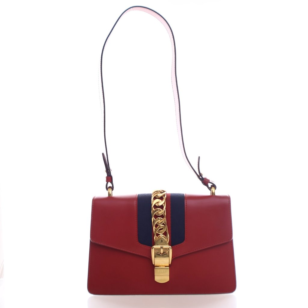 Gucci★素敵！Sylvie Leather Embroidered Mini Shoulder Bag Gucci White Leather Floral Embroidery Small Sylvie Shoulder