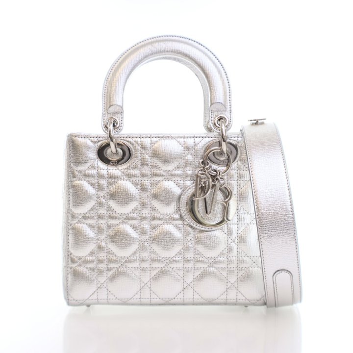 【鮮やかシルバー☆】Dior Lady Dior ミニ DIOR | Lady Dior バッグ ミニ カナージュ ラムスキン