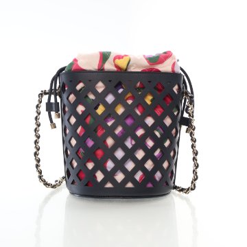 大人気の See Chanel Through Multicolor Black Bag Bucket Drawstring その他