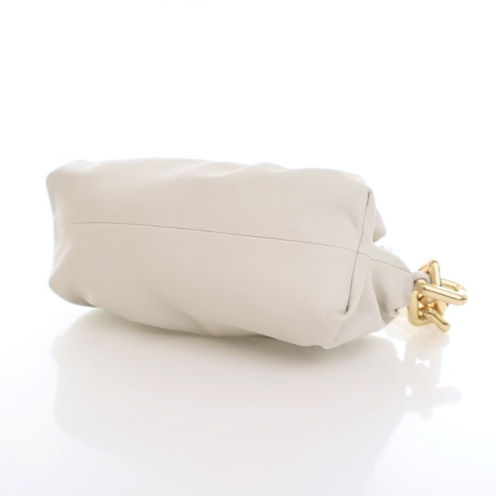 Bottega Veneta Lambskin The Chain Pouch - Luxe Du Jour