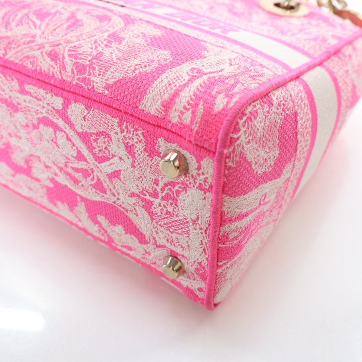Dior Medium Toile De Jouy Embroidered Lady D-Lite - Luxe Bag