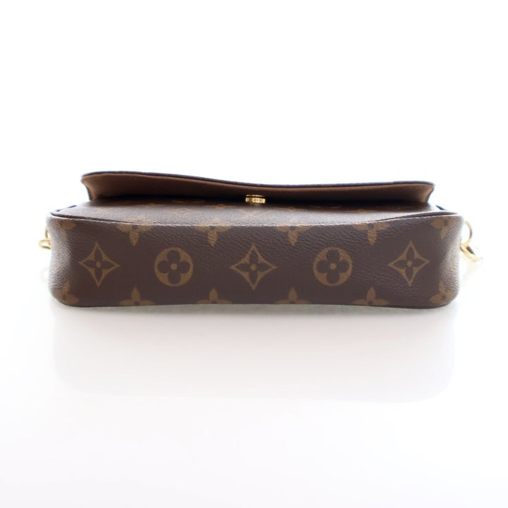 Louis Vuitton Ivy Wallet On Chain (WOC) - Luxe Du Jour