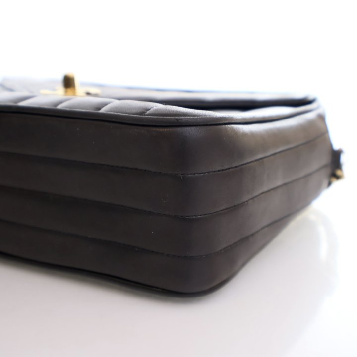 VINTAGE●CHANEL●カメラ バッグ Vintage Chanel Camera Bag | eBay