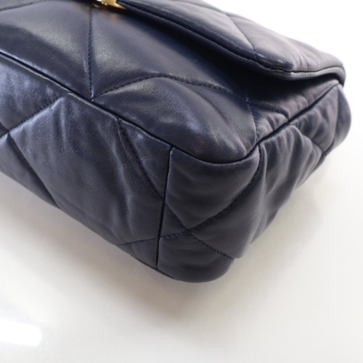 【ヴィンテージ】Rank:S☆Chanel Navy C19 Bag Small 31 バック Chanel Navy Lambskin Crossing Times Flap Bag - Luxe Du Jour