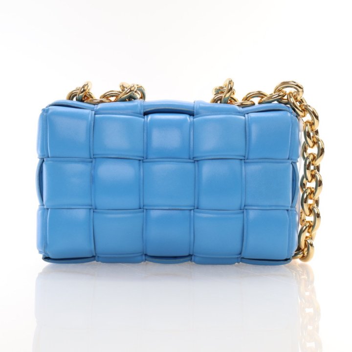 BOTTEGA VENETA PADDED CASSETTE ミニ ショルダーバッグ Navy blue 'Padded Cassette Small' shoulder bag Bottega