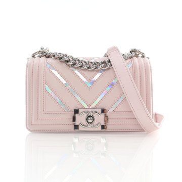 ❣️CHANEL♡海外限定シャンパンゴ―ルドミニポーチ❣️ ❣️CHANEL♡海外限定シャンパンゴ―ルドミニポーチ❣️Ω