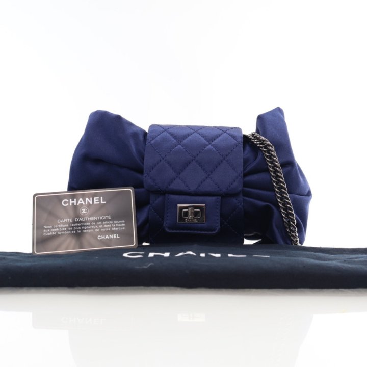 【ヴィンテージ】Rank:S☆Chanel Dark Blue Resin GHW No29 Flap Chanel Vintage Navy Blue Satin Evening Bow Bag - Luxe Bag Rental