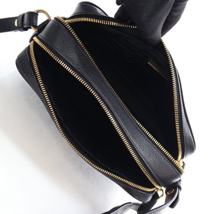 Prada Vitello Phenix Camera Bag - Luxe Du Jour