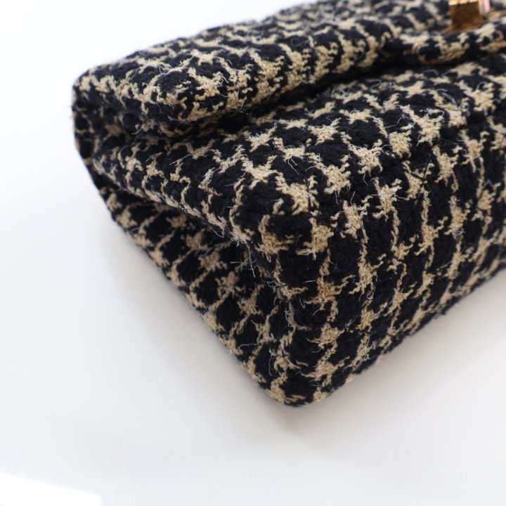 Chanel Black Houndstooth Tweed Reissue 226 - Luxe Du Jour