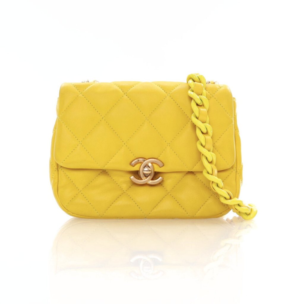 【美品】シャネル CHANEL ダウンイエロー 黄色40 C-TK-5914 M CHANEL - シャネル CHANEL 財布 マトラッセ レディース ブランド