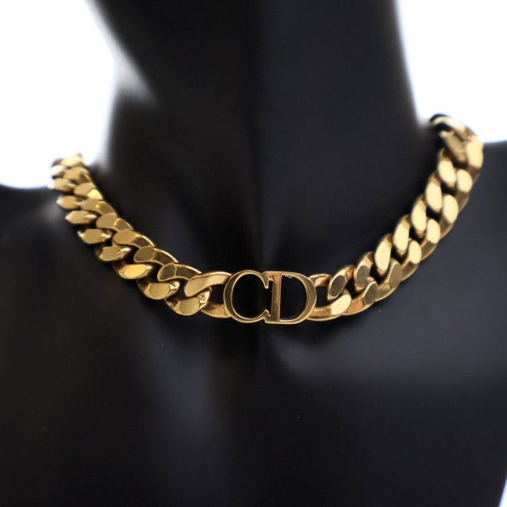 Dior Montaigne 30 Short Necklace - Luxe Du Jour