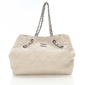 Chanel Ivory Caviar Cells Tote